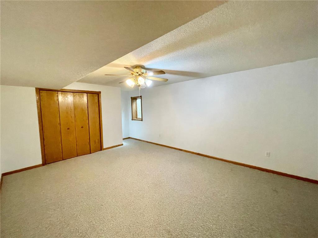 212 Eastern Avenue S Comfrey MN 56019 7089495 image53