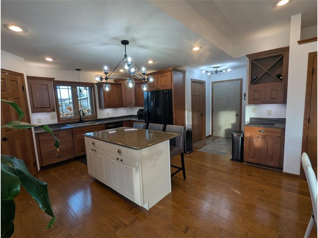 212 Eastwood Drive Redwood Falls MN 56283 7008914 image3