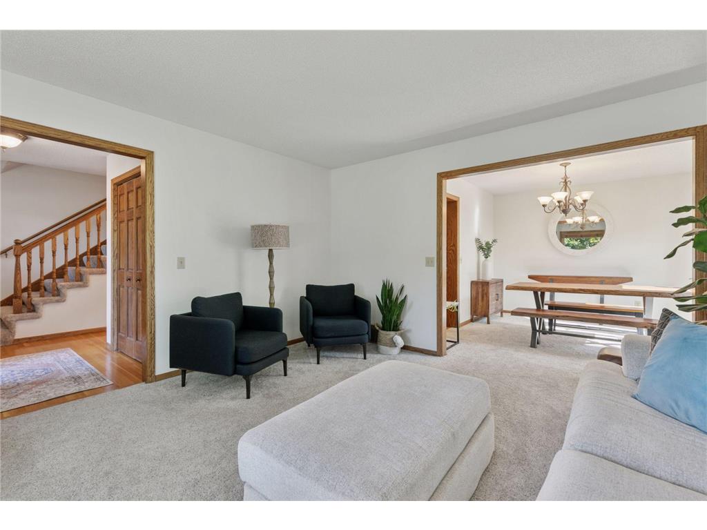 212 Geneva Boulevard Burnsville MN 55306 7012336 image12