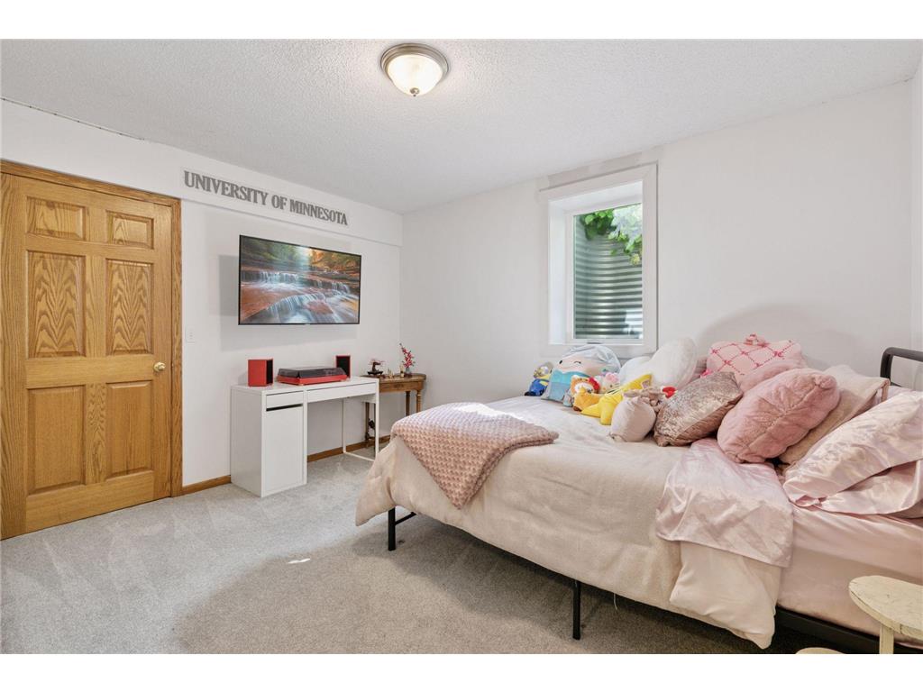 212 Geneva Boulevard Burnsville MN 55306 7012336 image23