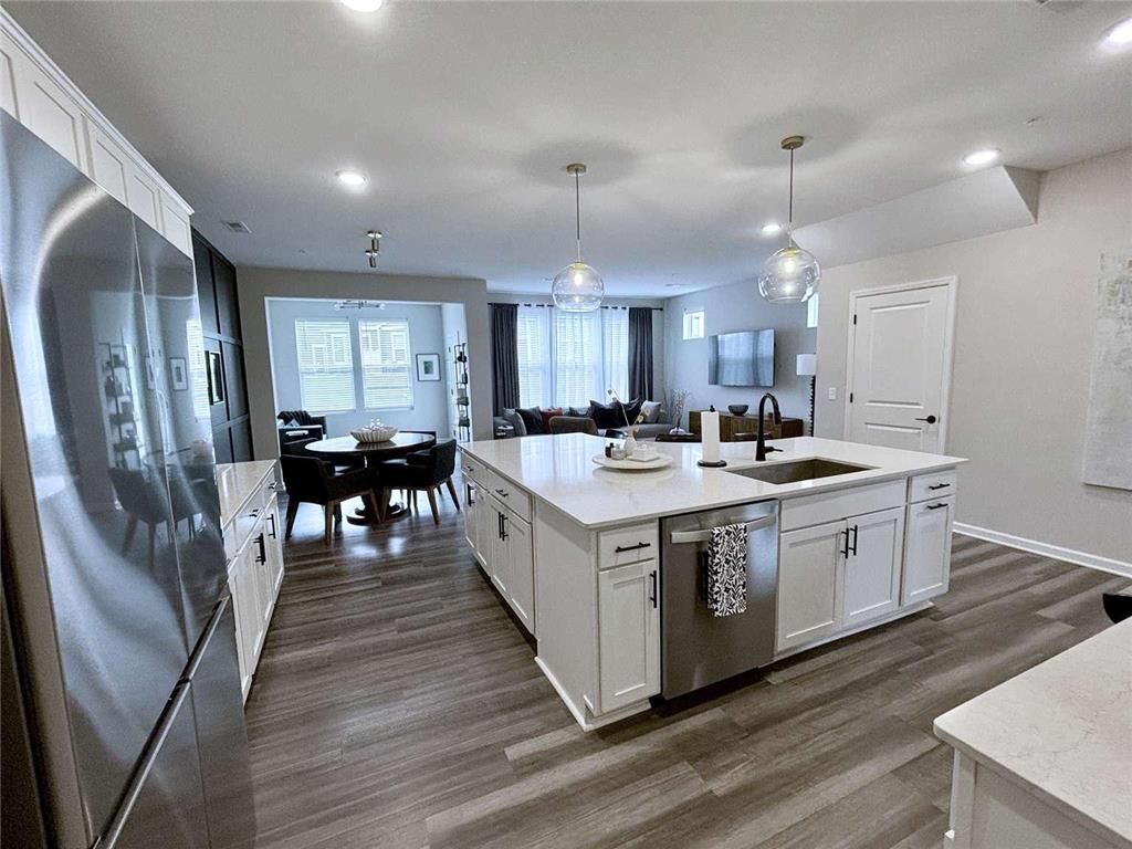 212 Junco Road N Lake Elmo MN 55042 6796897 image2