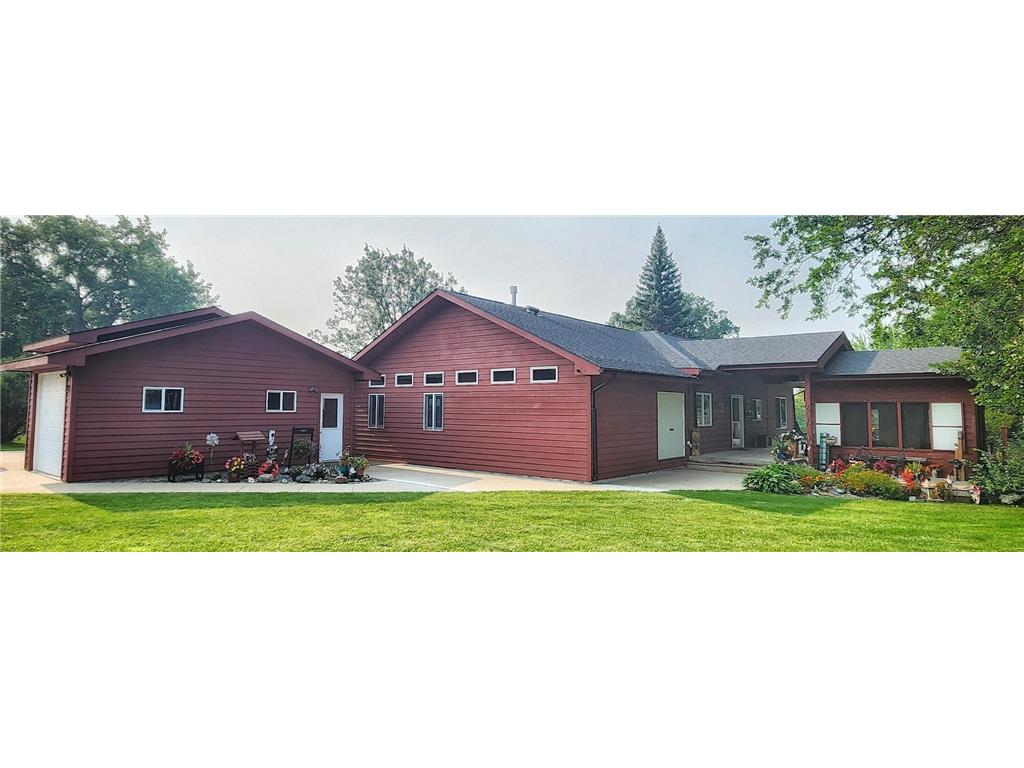 212 Lake Avenue NE Clearbrook MN 56634 7070697 image1