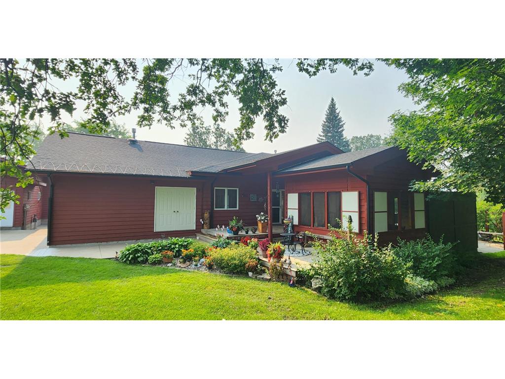 212 Lake Avenue NE Clearbrook MN 56634 7070697 image2