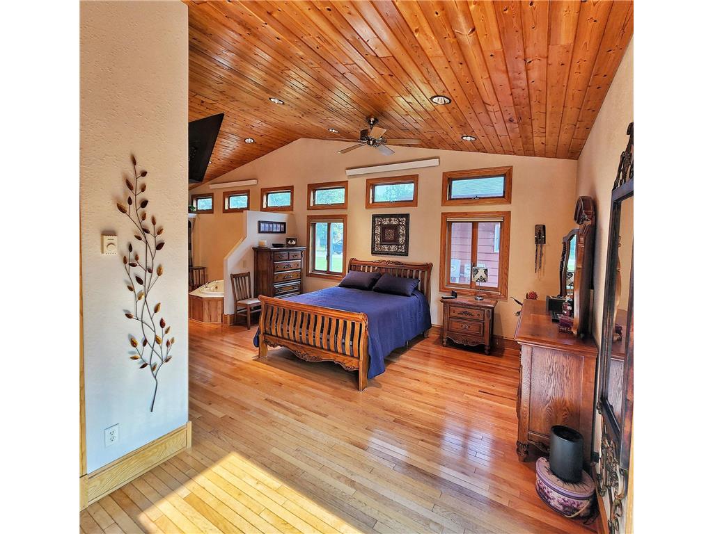212 Lake Avenue NE Clearbrook MN 56634 7070697 image20