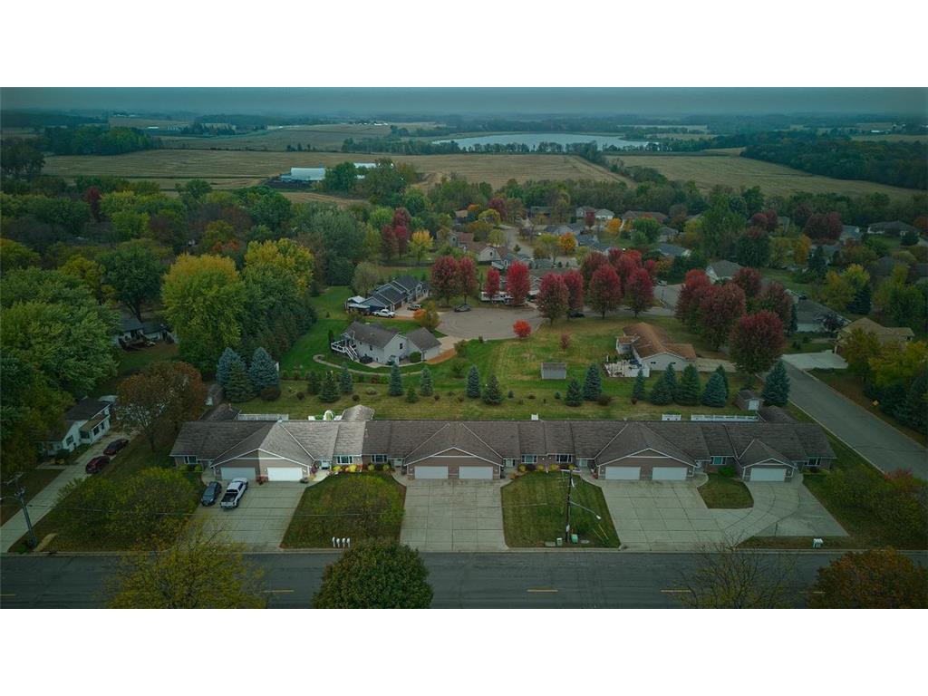 212 Linden Avenue W Winsted MN 55395 6805975 image2
