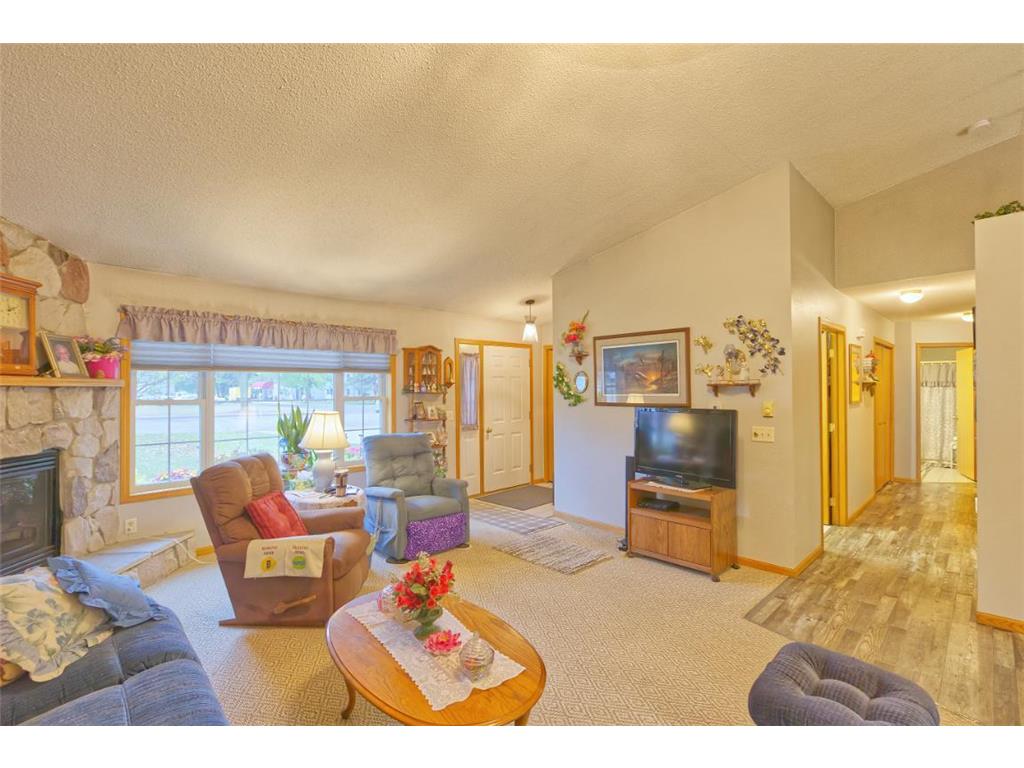 212 Linden Avenue W Winsted MN 55395 6805975 image7