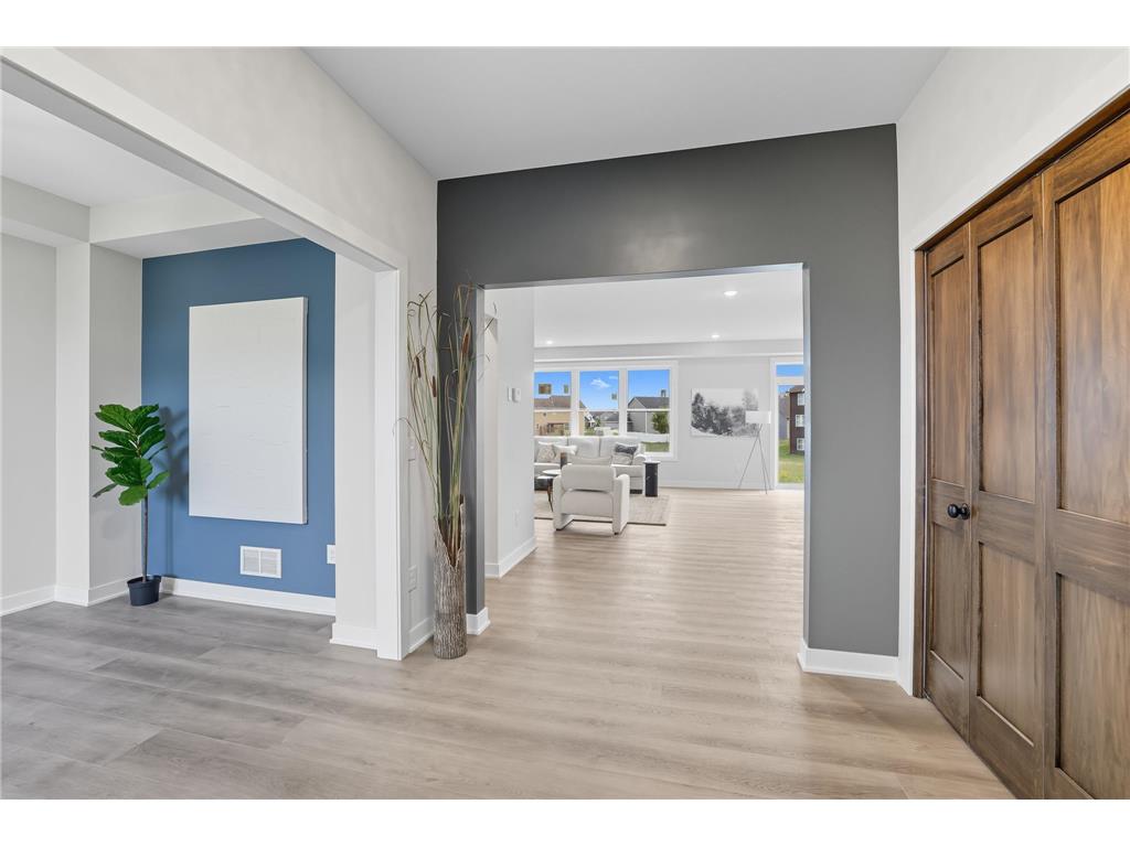 212 Lori Lane Delano MN 55328 7021622 image3