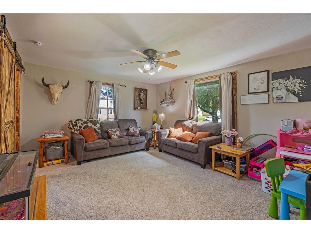 212 Main Street E Saint Clair MN 56080 7082322 image16