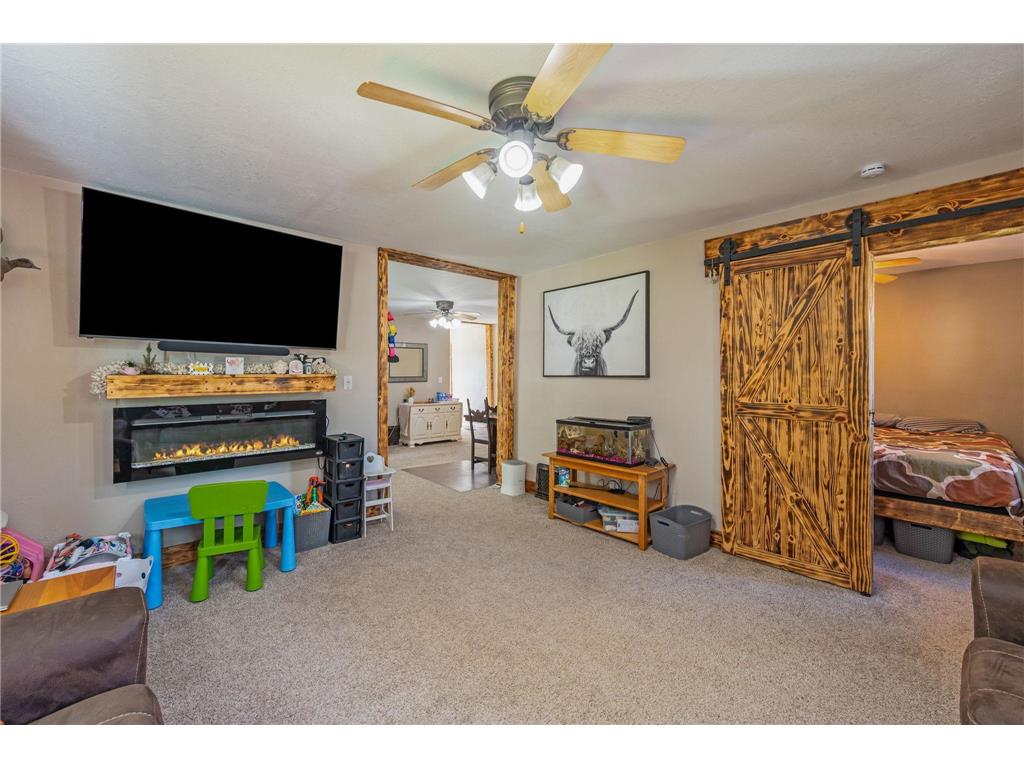 212 Main Street E Saint Clair MN 56080 7082322 image17
