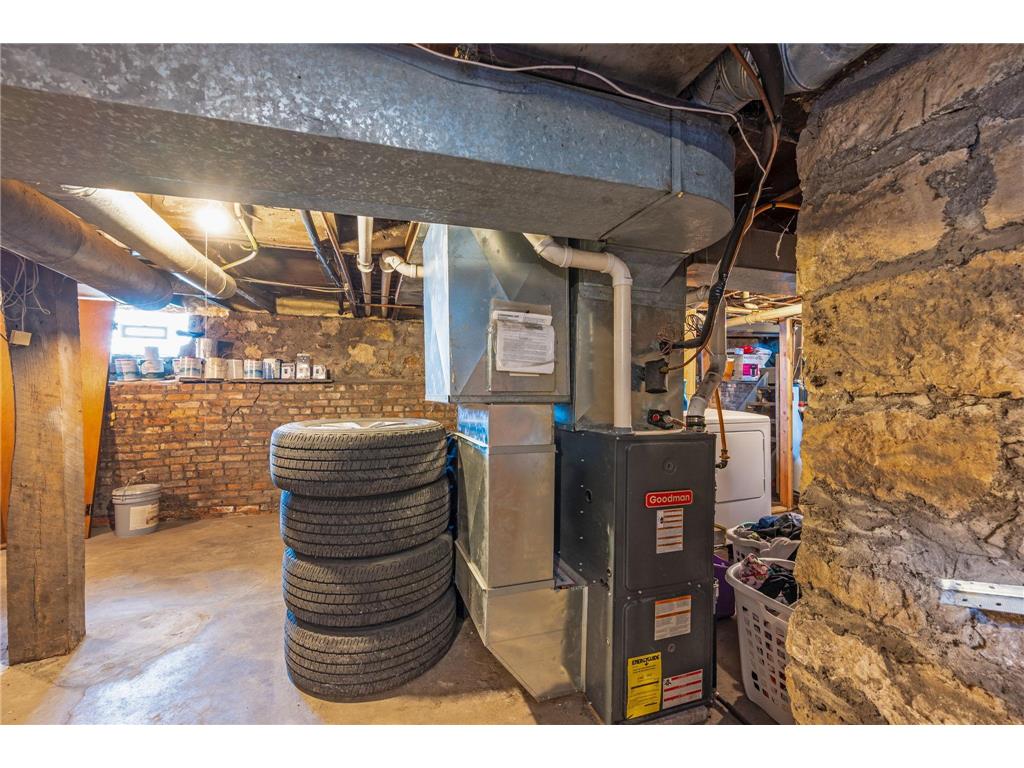 212 Main Street E Saint Clair MN 56080 7082322 image31