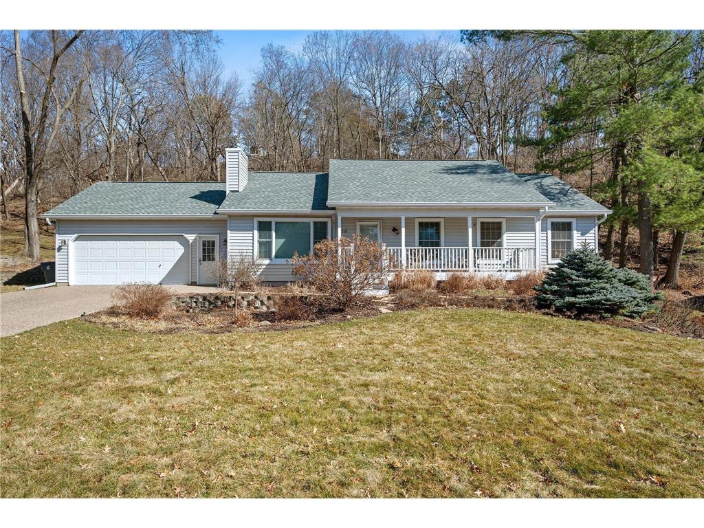 212 Meadow Drive N North Hudson WI 54016 6501403 image1