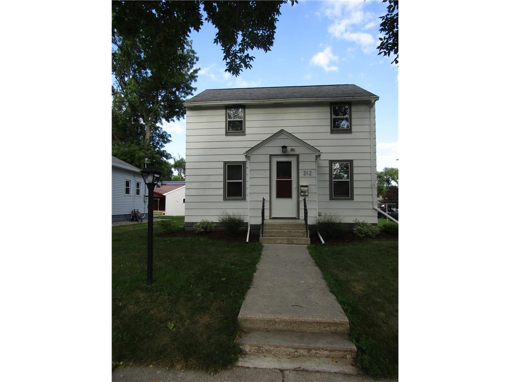 212 N 10th Street, Montevideo, MN, 56265 MLS 6243288 Edina Realty