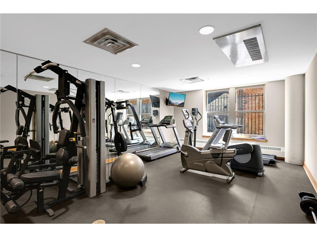 212 N 1st Street #202 Minneapolis MN 55401 7061939 image30