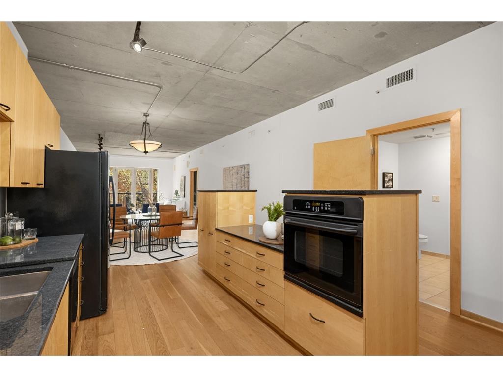 212 N 1st Street #202 Minneapolis MN 55401 7061939 image8