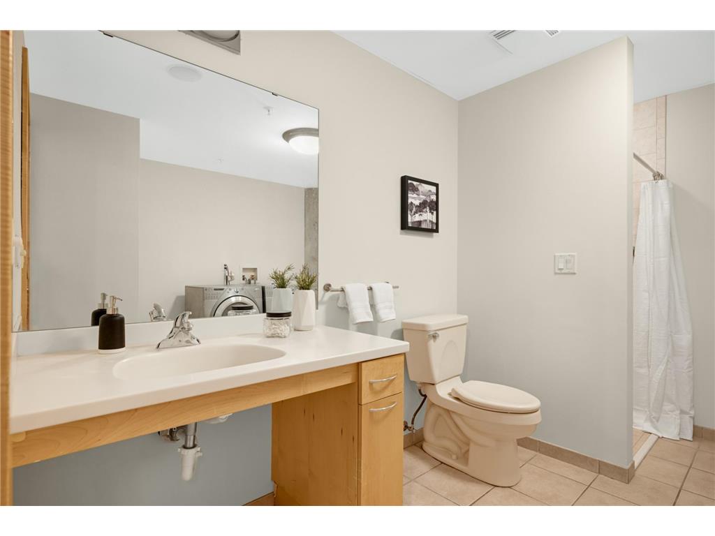 212 N 1st Street #202 Minneapolis MN 55401 7061939 image9