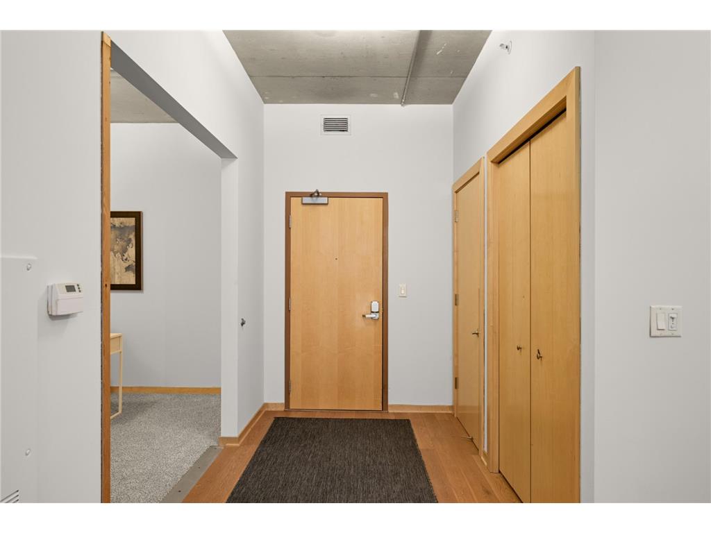 212 N 1st Street #202 Minneapolis MN 55401 7061939 image4