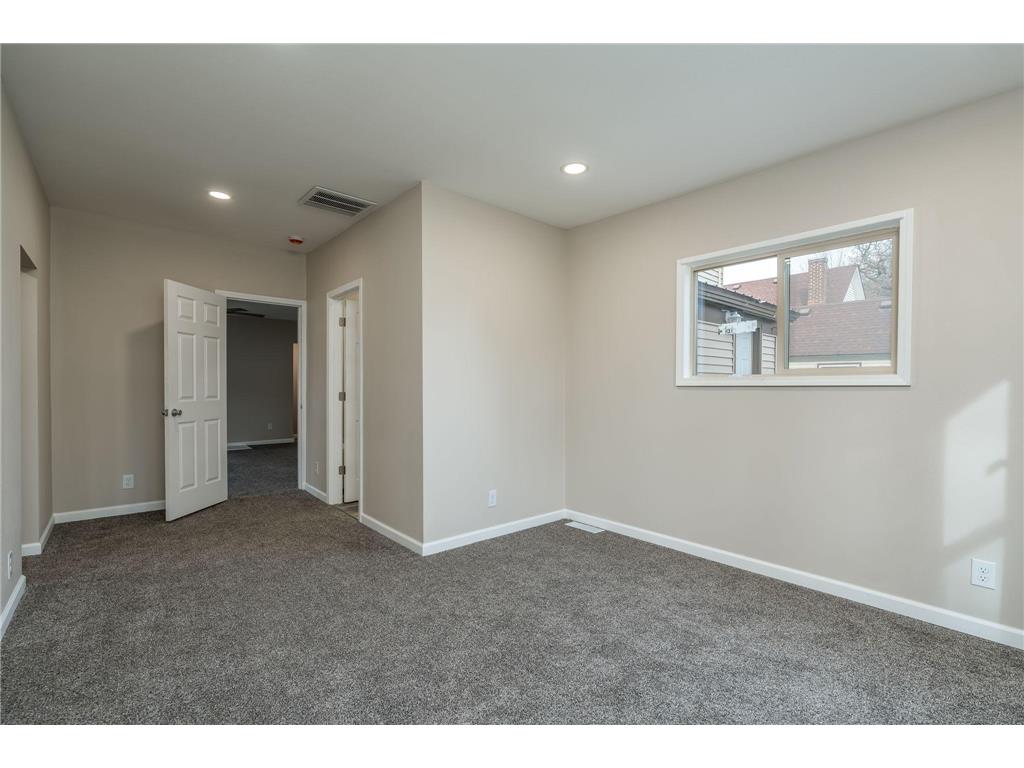 212 N Murphy Street Lake Crystal MN 56055 6802365 image13