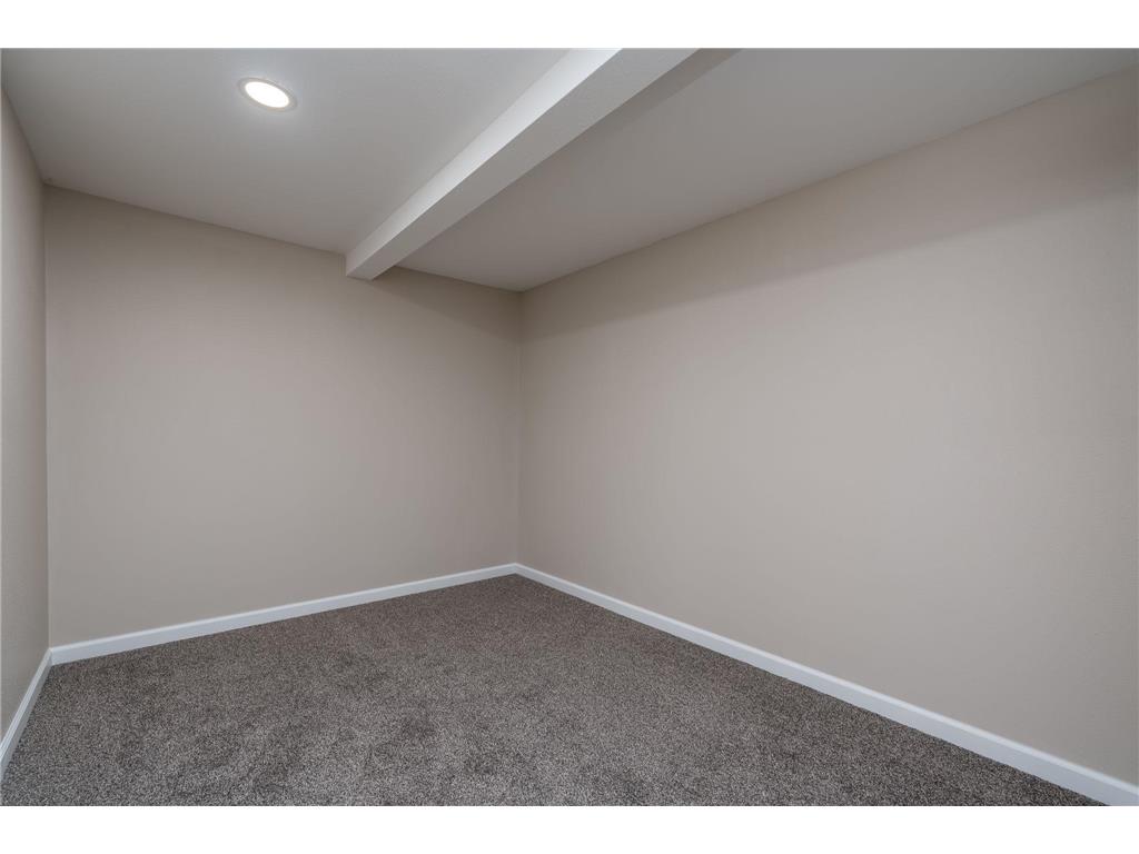 212 N Murphy Street Lake Crystal MN 56055 6802365 image15