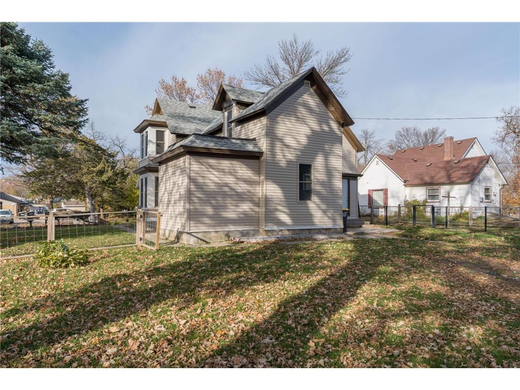 212 N Murphy Street Lake Crystal MN 56055 6802365 image34