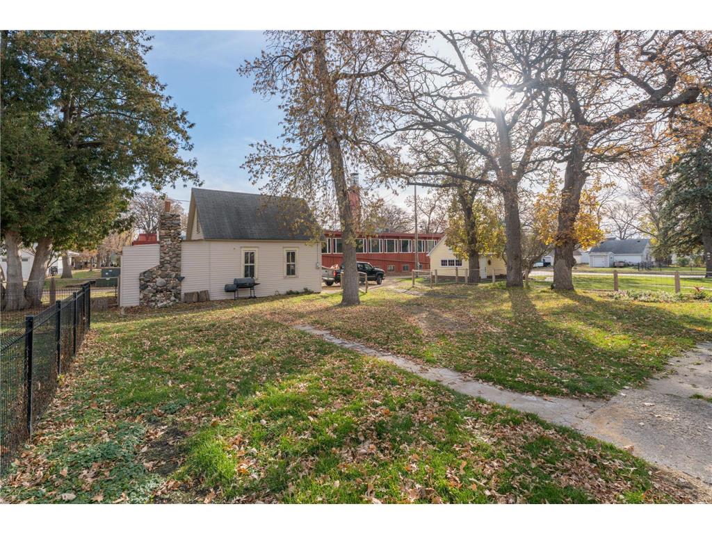 212 N Murphy Street Lake Crystal MN 56055 6802365 image36