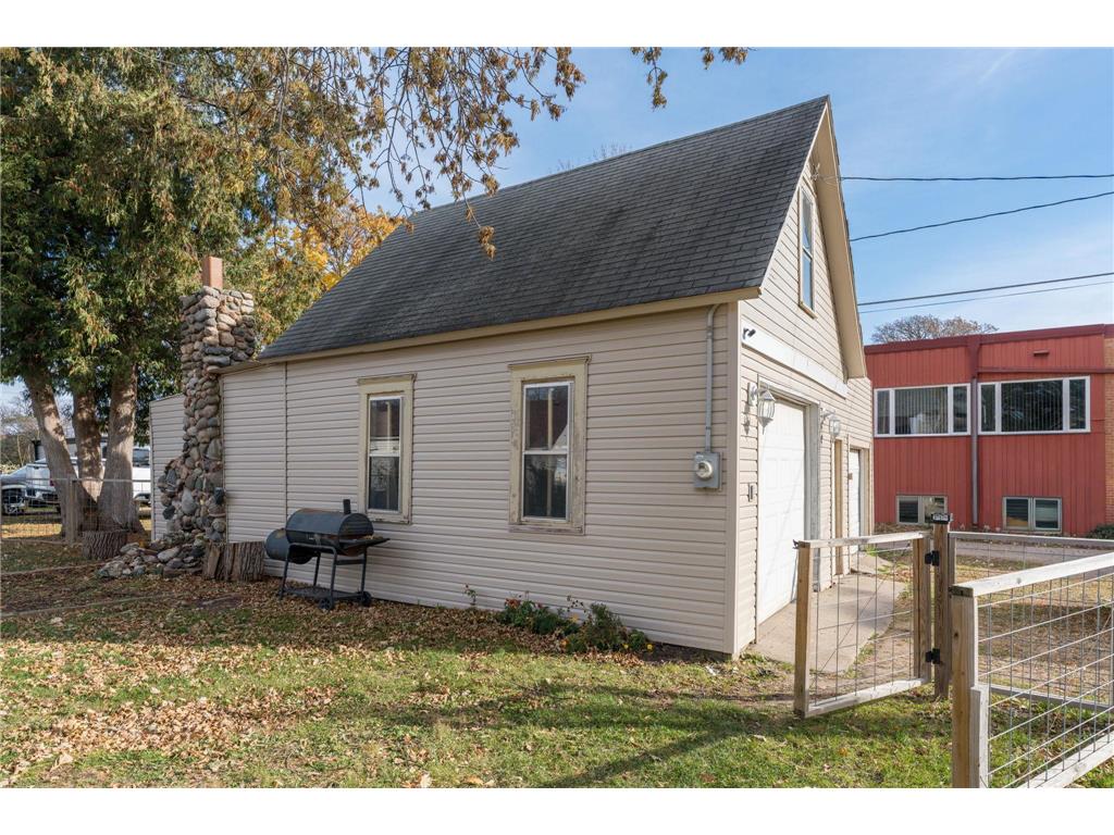 212 N Murphy Street Lake Crystal MN 56055 6802365 image38