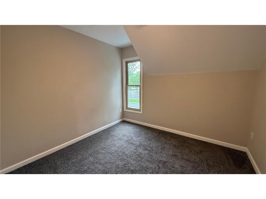 212 N Murphy Street Lake Crystal MN 56055 7089355 image14