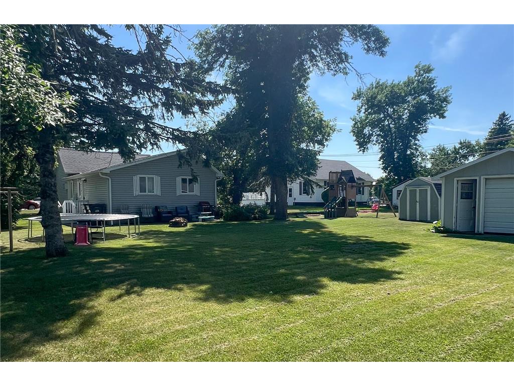 212 Norman Avenue NW Twin Valley MN 56584 7111395 image2