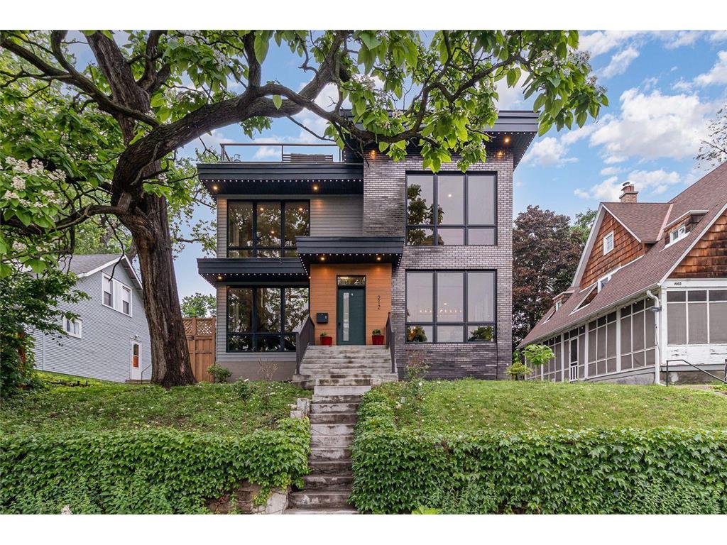 212 Oliver Avenue S Minneapolis MN 55405 6736393 image1