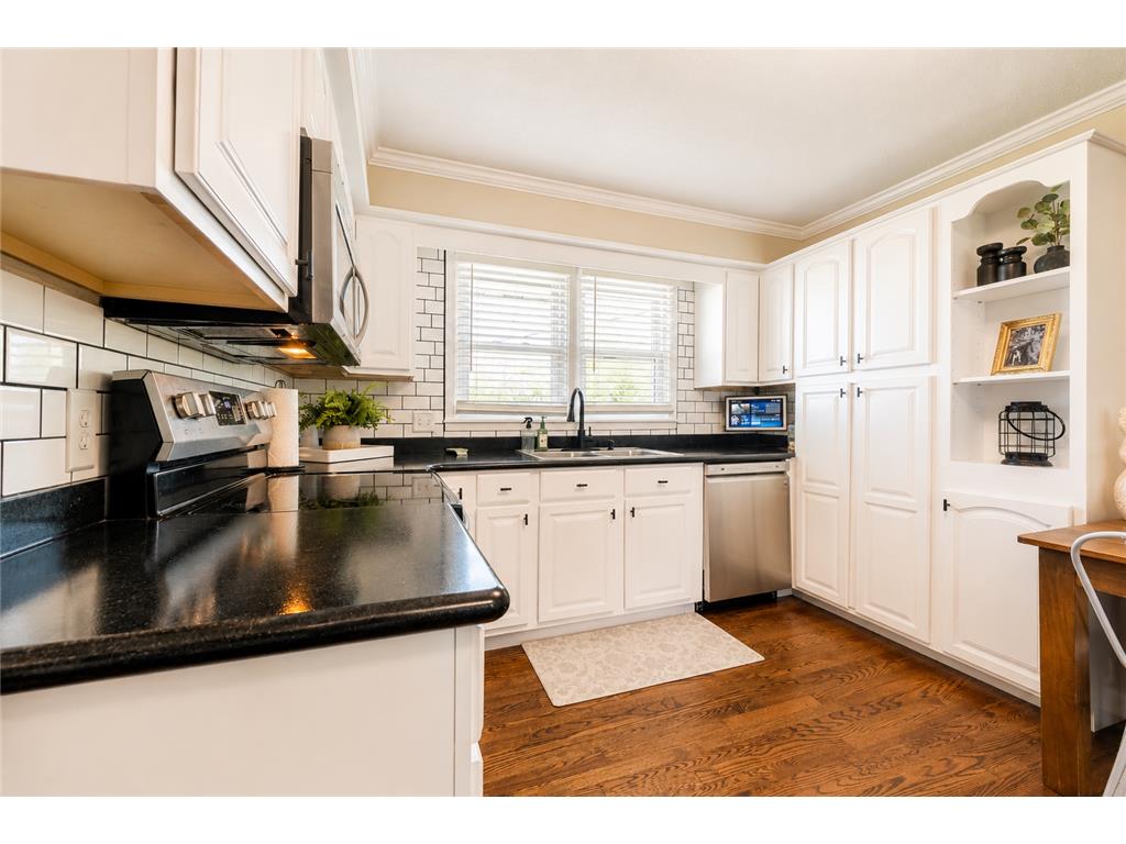 212 Sunset Drive Jordan MN 55352 - Mill Pond 7073595 image11