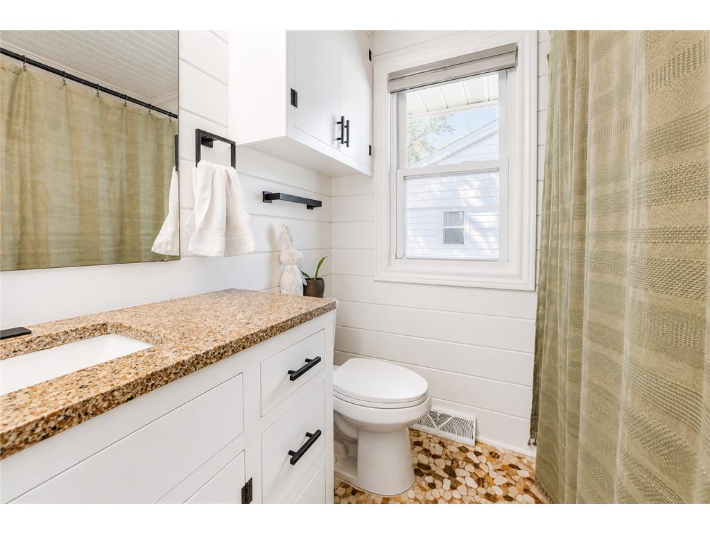 212 Sunset Drive Jordan MN 55352 - Mill Pond 7073595 image17