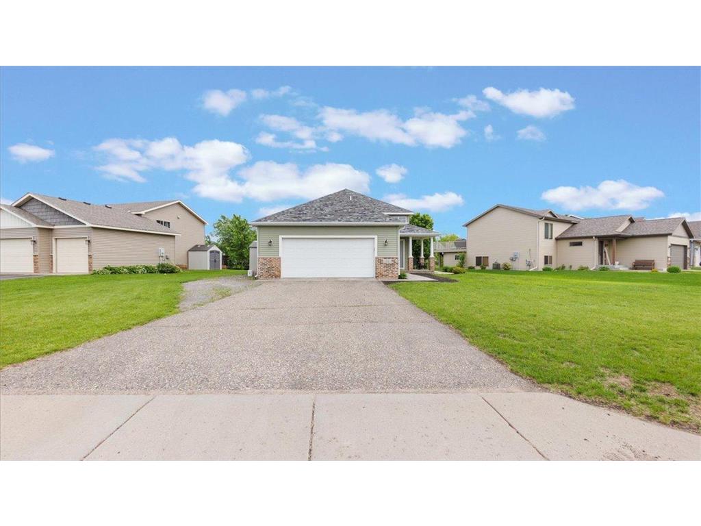 212 Victory Loop Sartell MN 56377 6546266 image1