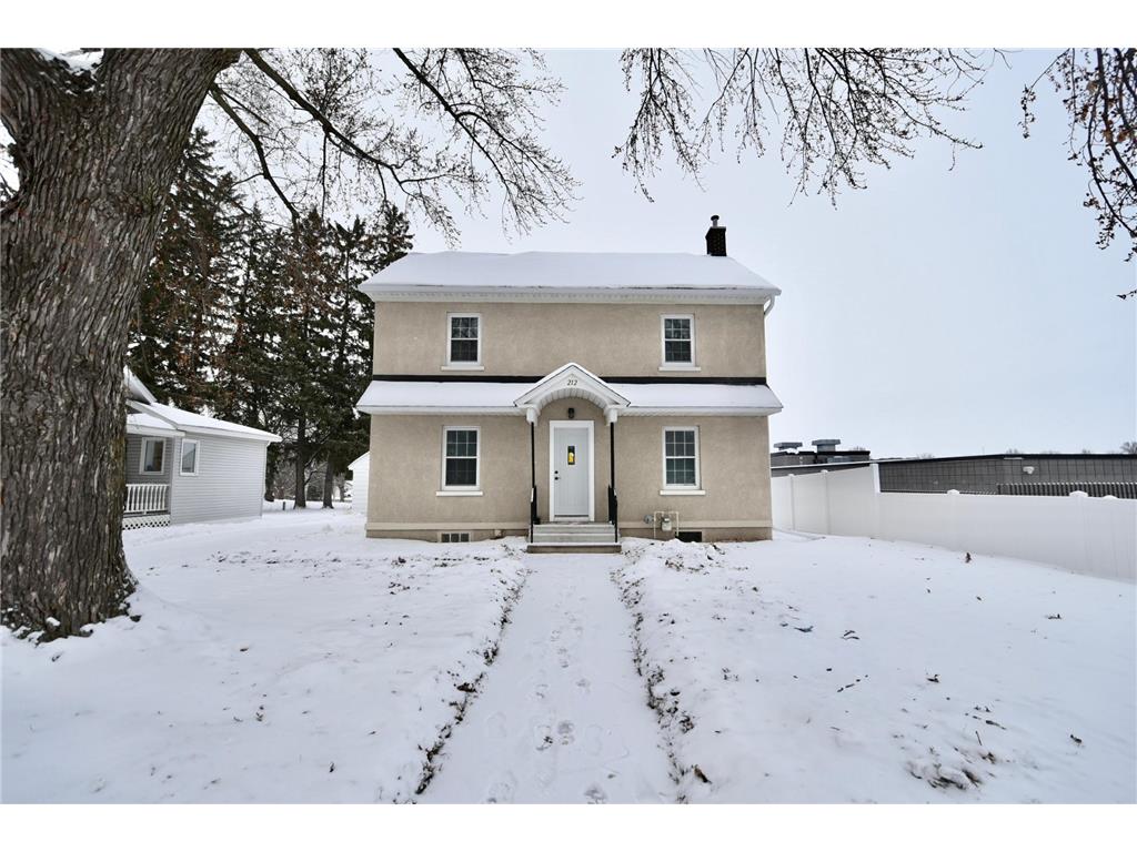 212 W 3rd Street Zumbrota MN 55992 6825172 image1