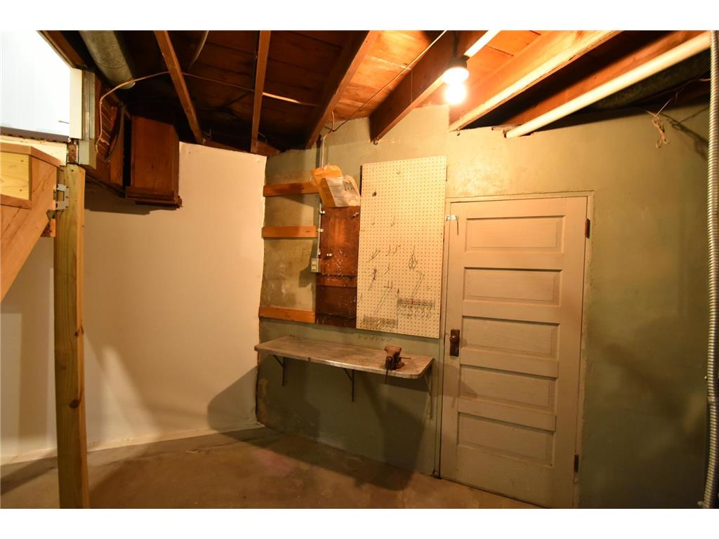 212 W 3rd Street Zumbrota MN 55992 6825172 image18