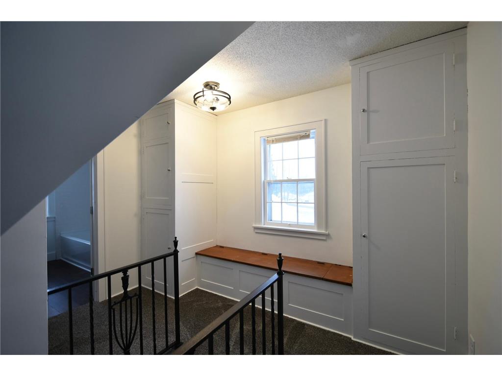 212 W 3rd Street Zumbrota MN 55992 6825172 image24