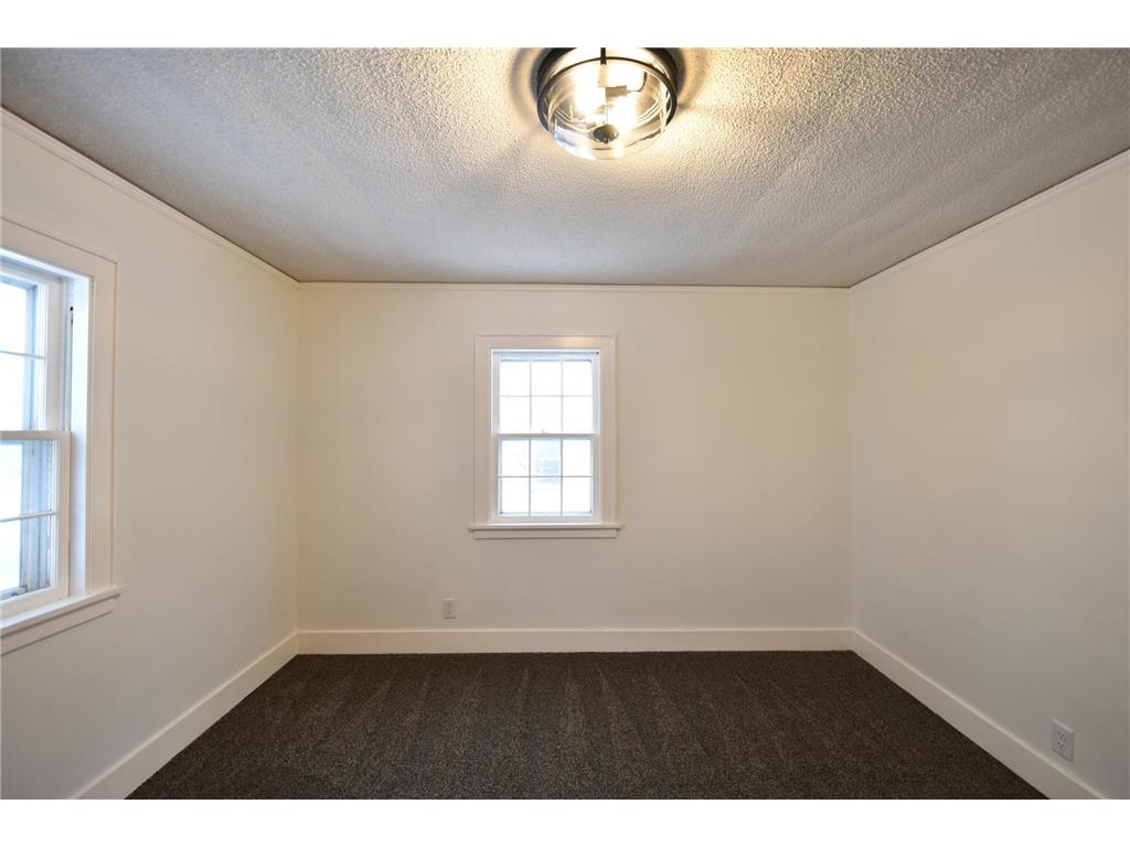 212 W 3rd Street Zumbrota MN 55992 6825172 image32