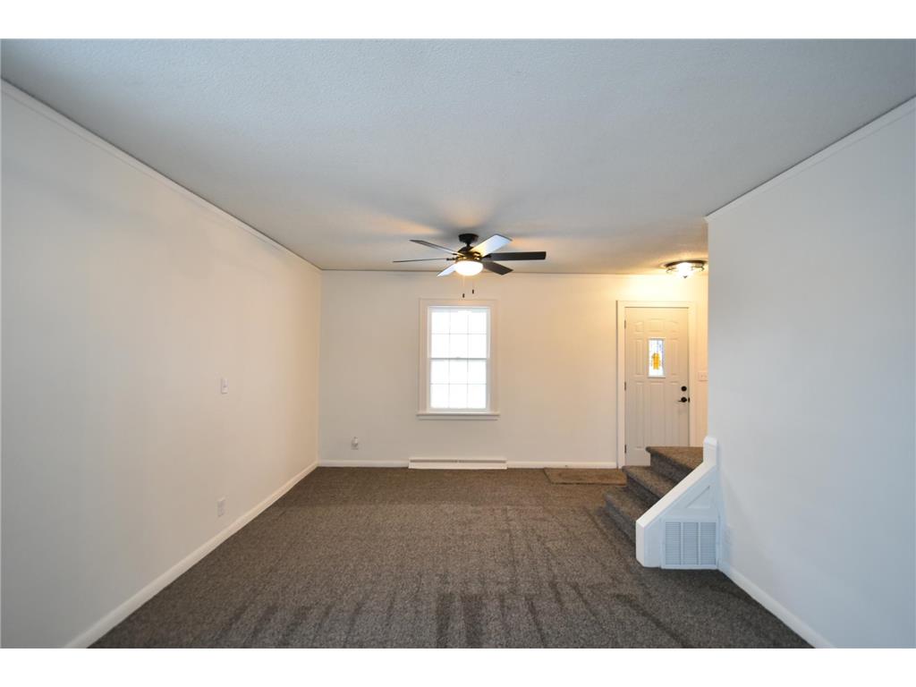 212 W 3rd Street Zumbrota MN 55992 6825172 image38