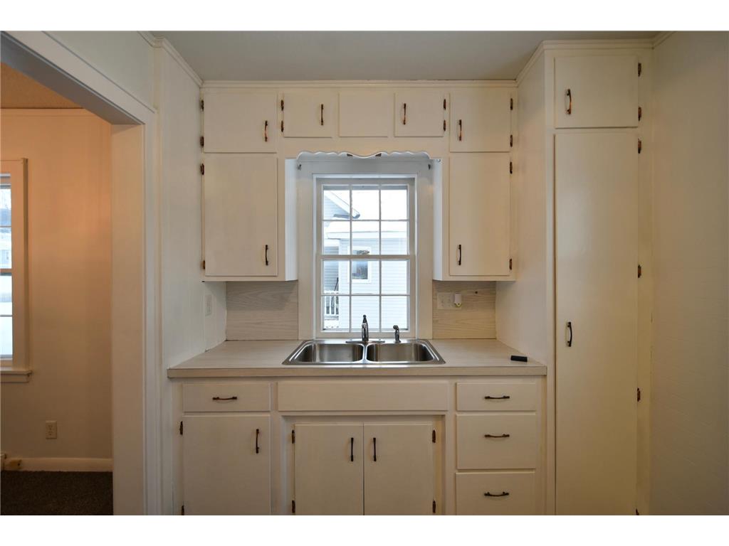 212 W 3rd Street Zumbrota MN 55992 6825172 image7