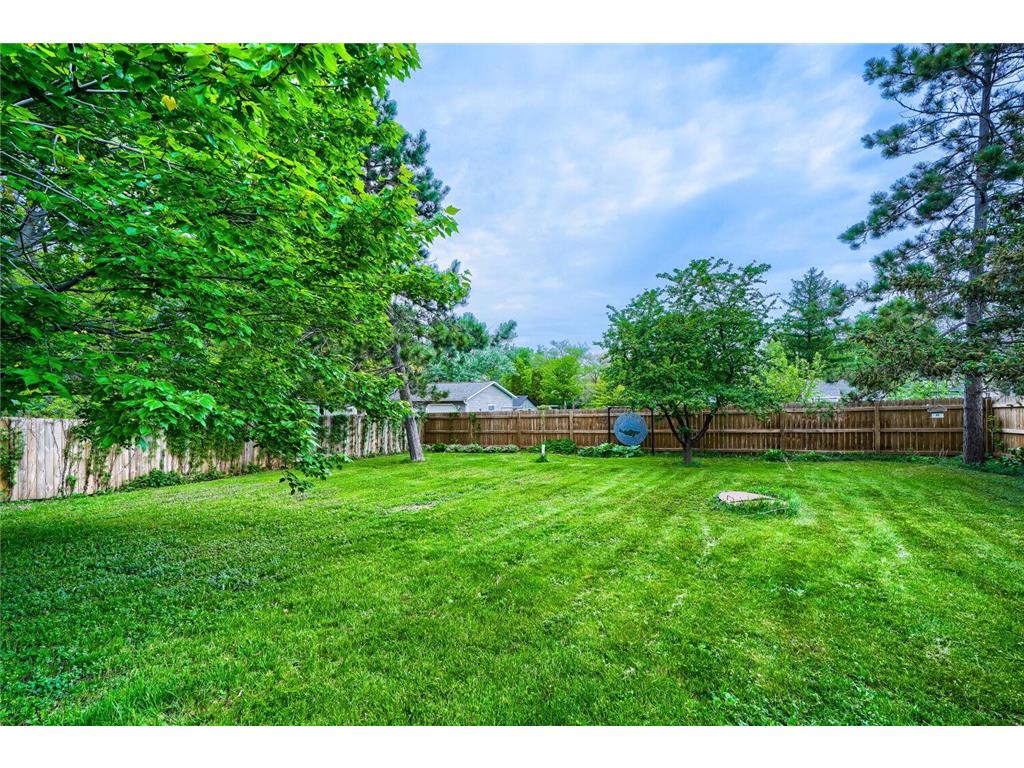 212 Woodley Street W Northfield MN 55057 7078119 image21