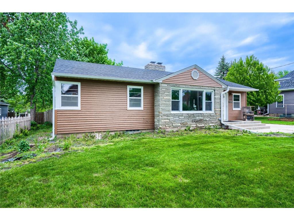 212 Woodley Street W Northfield MN 55057 7078119 image3