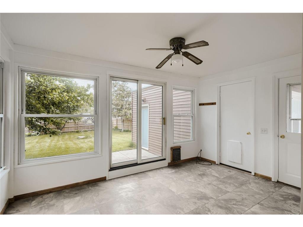 212 Woodley Street W Northfield MN 55057 7078119 image4