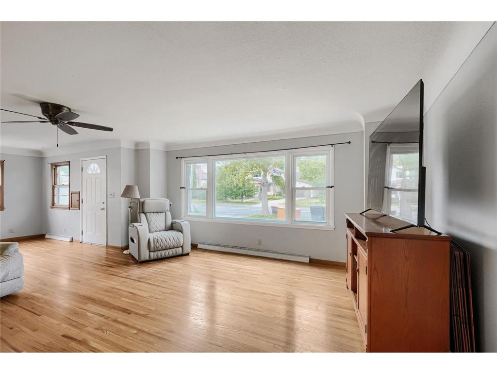 212 Woodley Street W Northfield MN 55057 7078119 image5