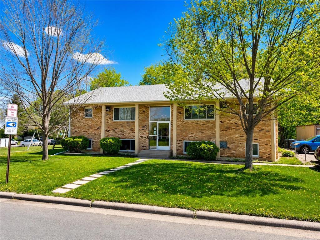 2120 5th Street N North Saint Paul MN 55109 7074186 image1