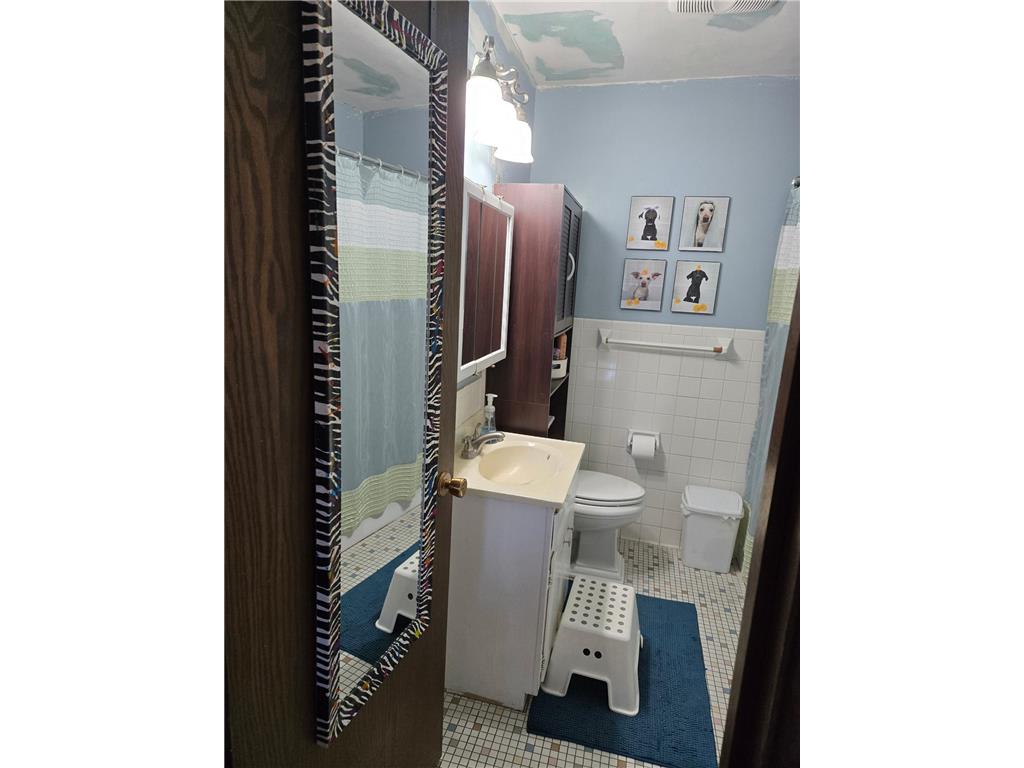 2120 5th Street N North Saint Paul MN 55109 7074186 image2