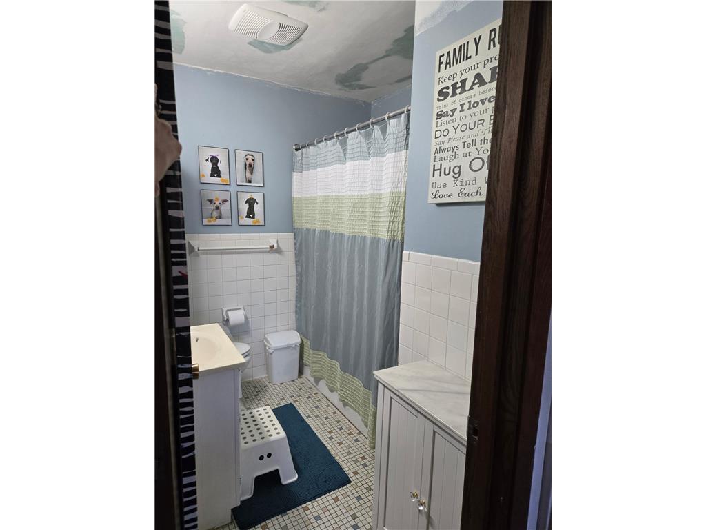 2120 5th Street N North Saint Paul MN 55109 7074186 image3