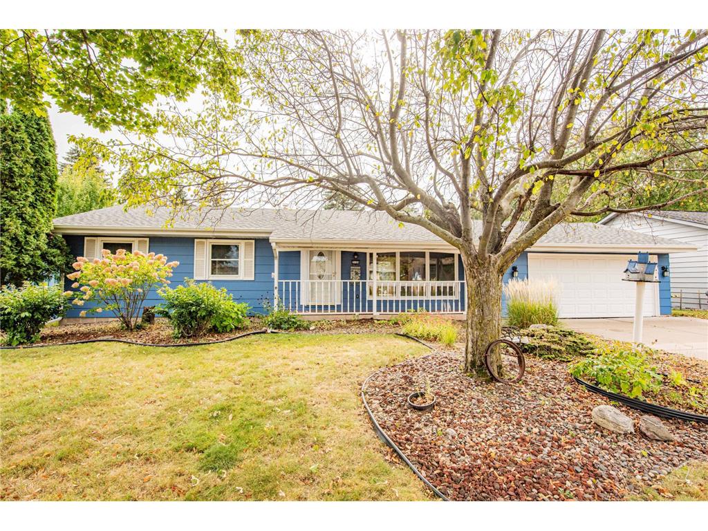 2120 Beam Avenue Maplewood MN 55109 6610609 image1