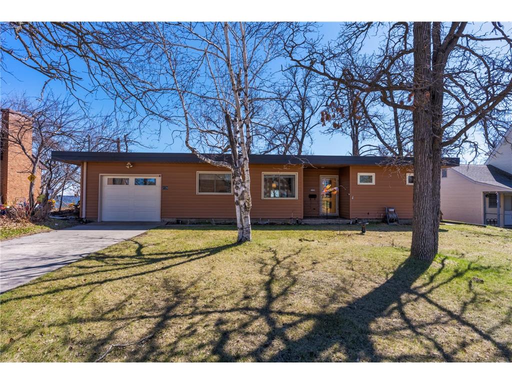2120 Birchmont Drive NE Bemidji MN 56601 - Bemidji 7051930 image1