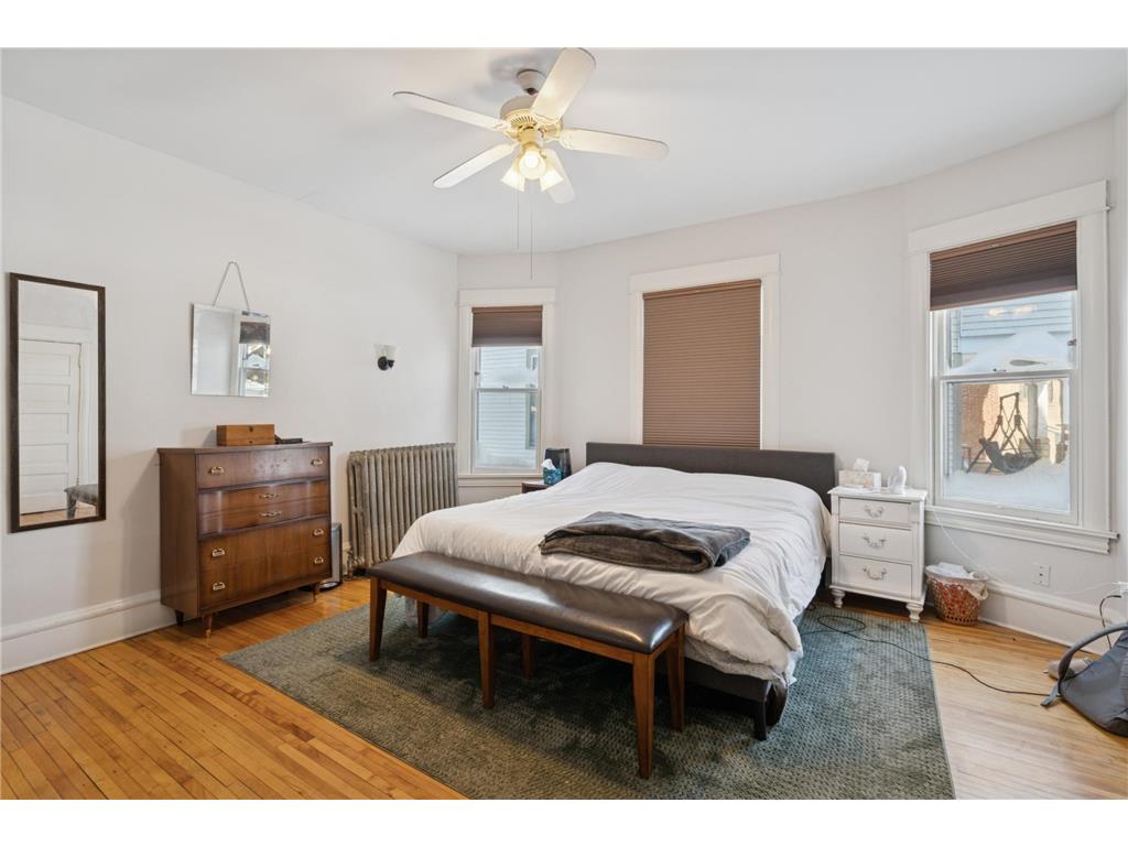 2120 Emerson Avenue S Minneapolis MN 55405 7053052 image10