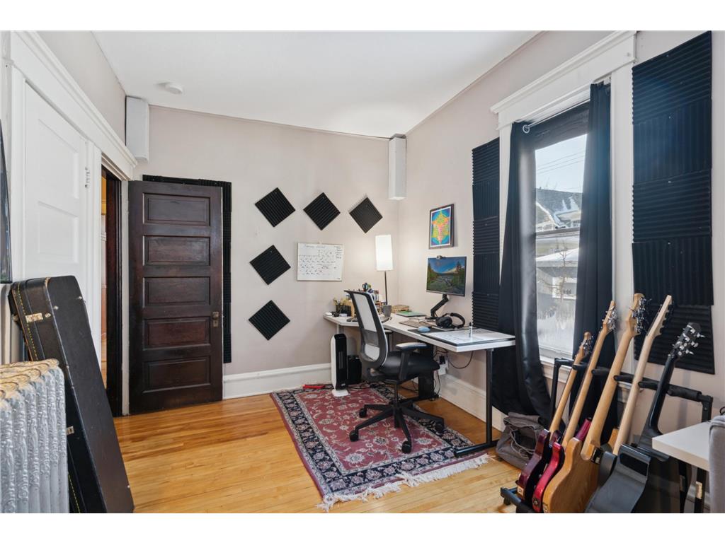 2120 Emerson Avenue S Minneapolis MN 55405 7053052 image31
