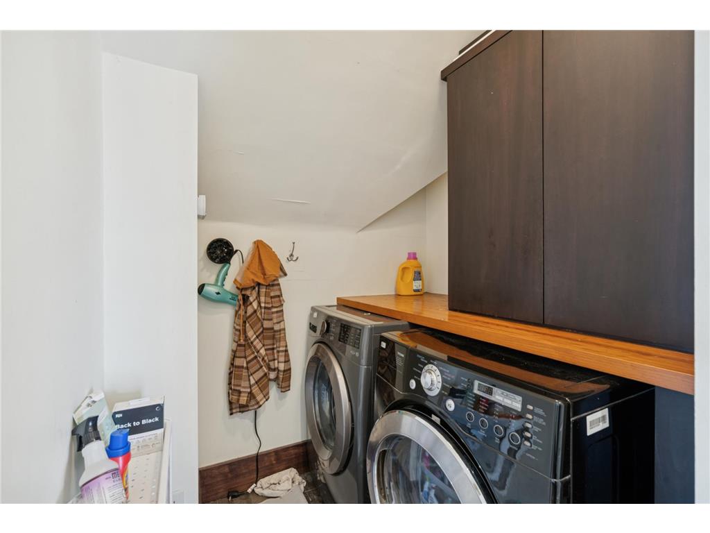 2120 Emerson Avenue S Minneapolis MN 55405 7053052 image39