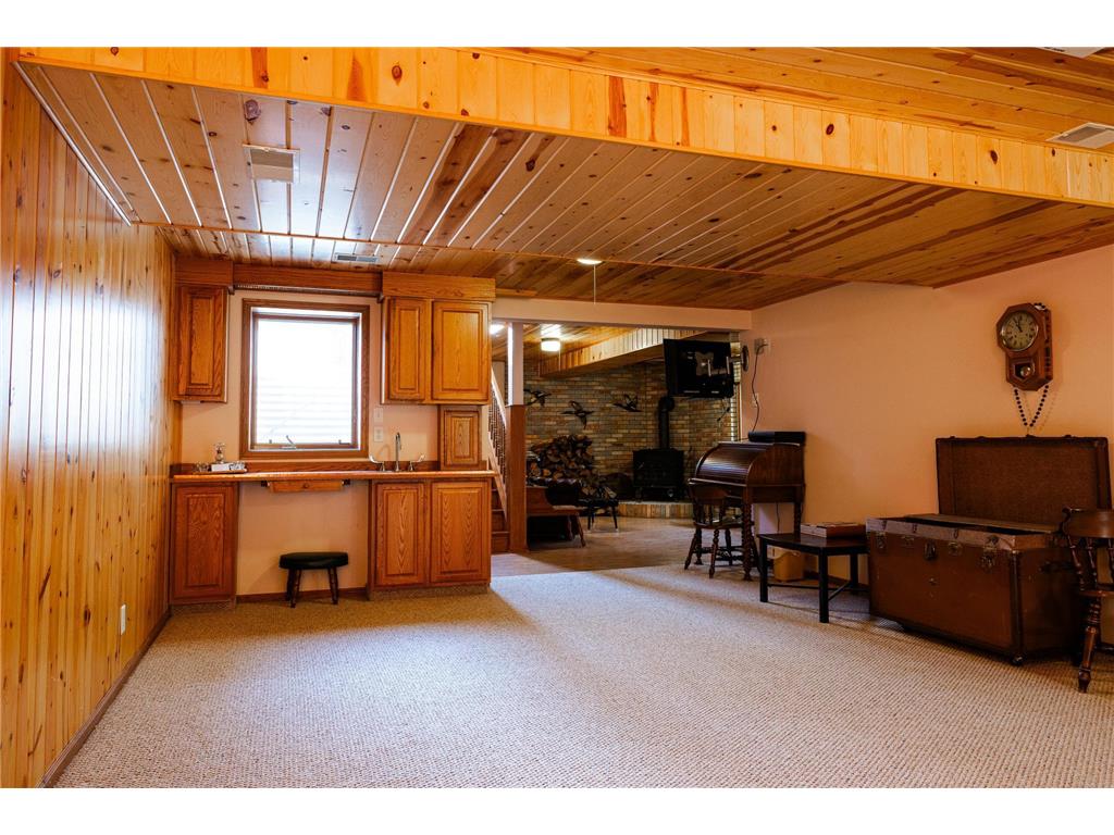 2120 Grotte Avenue NE Bemidji MN 56601 6775314 image16